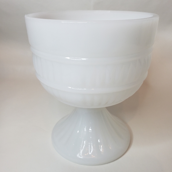 Vintage Milk Glass Pedestal Bowl White Footed Ribbed Planter Vase - Picture 1 of 12
